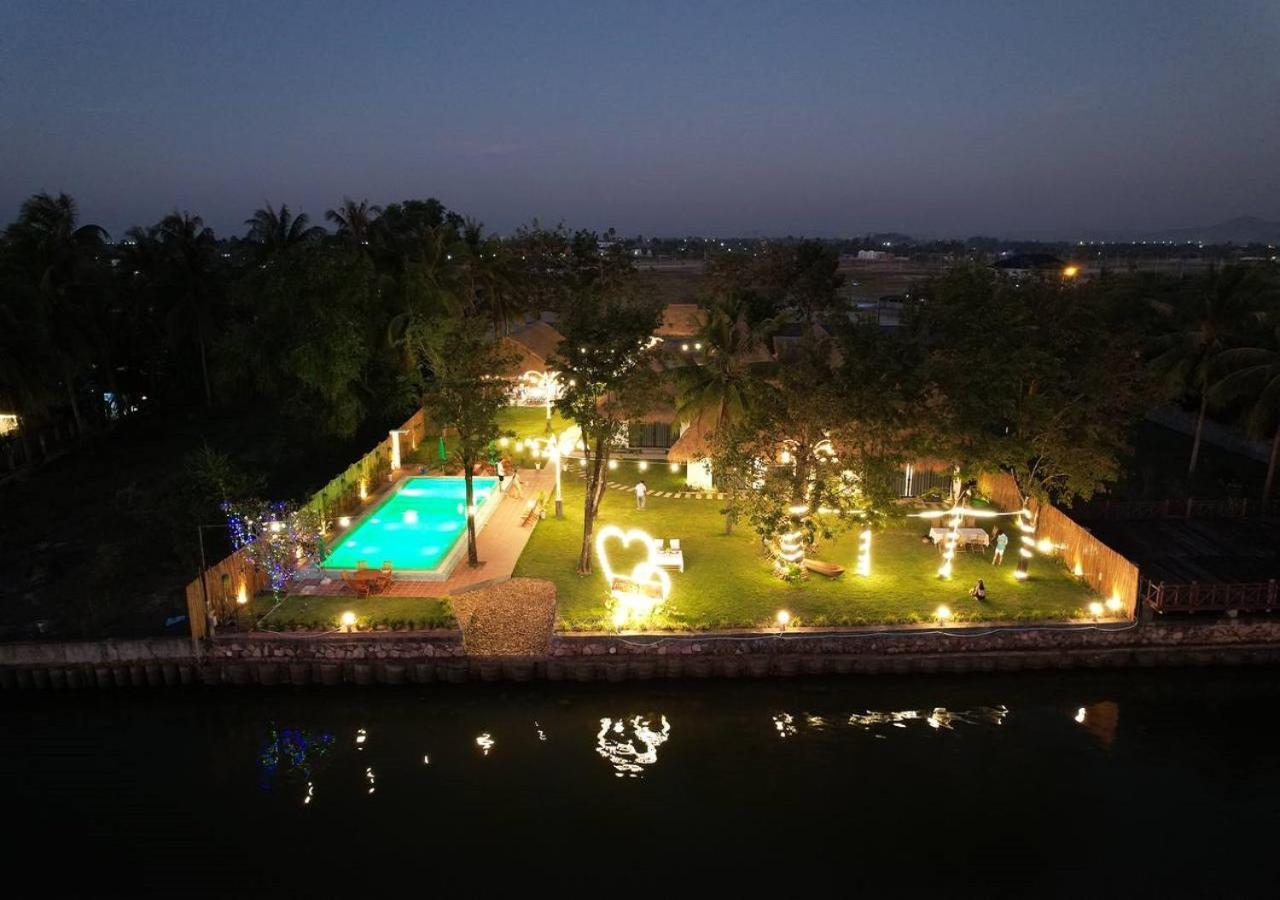 Sea Sand Resort Kampot Exteriör bild