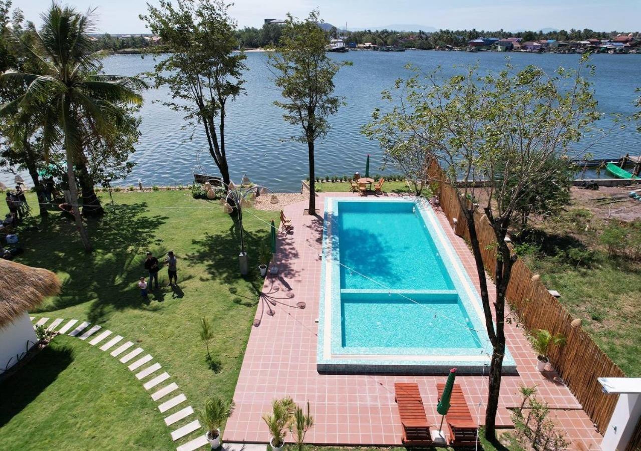 Sea Sand Resort Kampot Exteriör bild